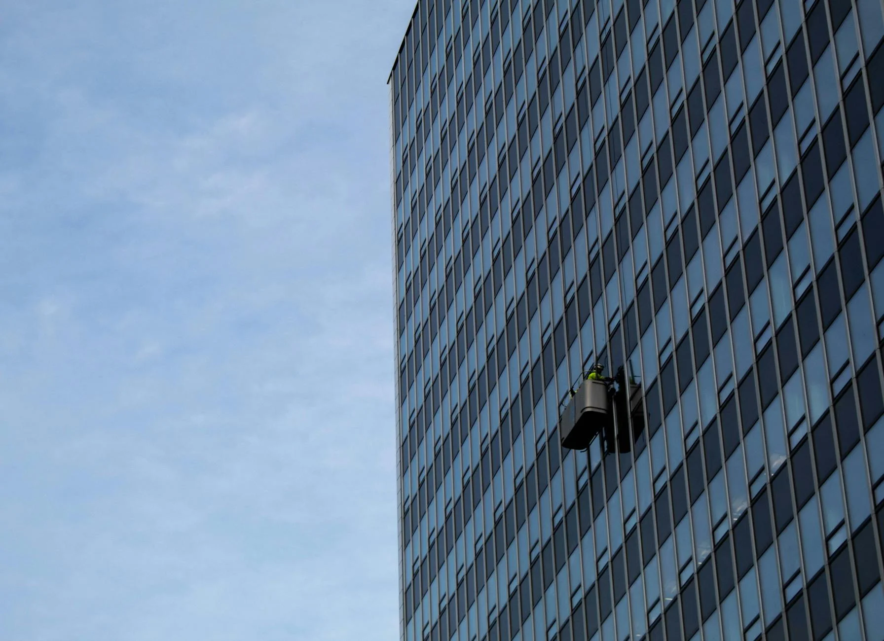 Professional commercial cleaning — How To Choose The Best Office Cleaning In Tampa